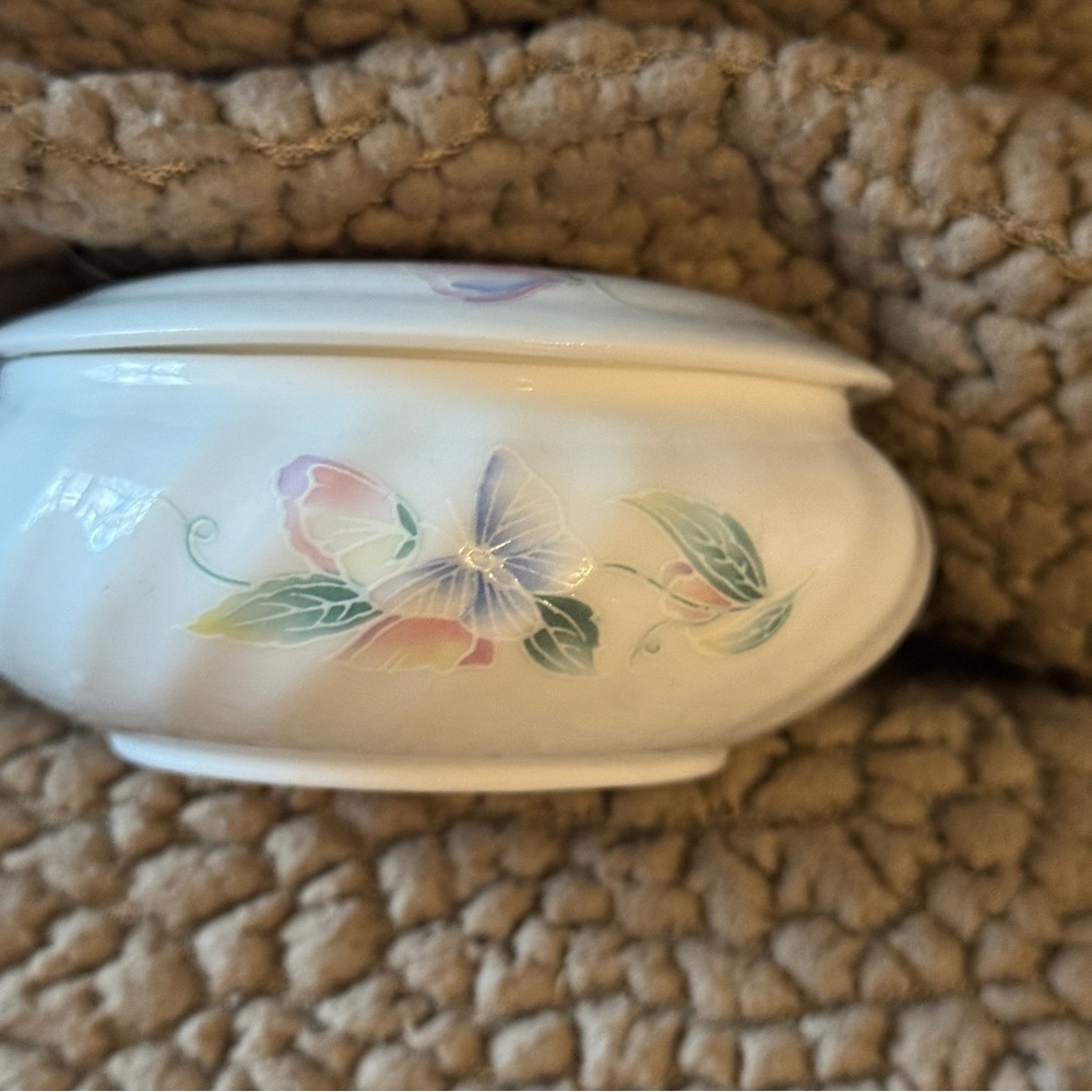 1984 Aynsley Little Sweetheart Trinket Box, Floral Lid, Bone China, 4”, England﻿ - Picture 7 of 12
